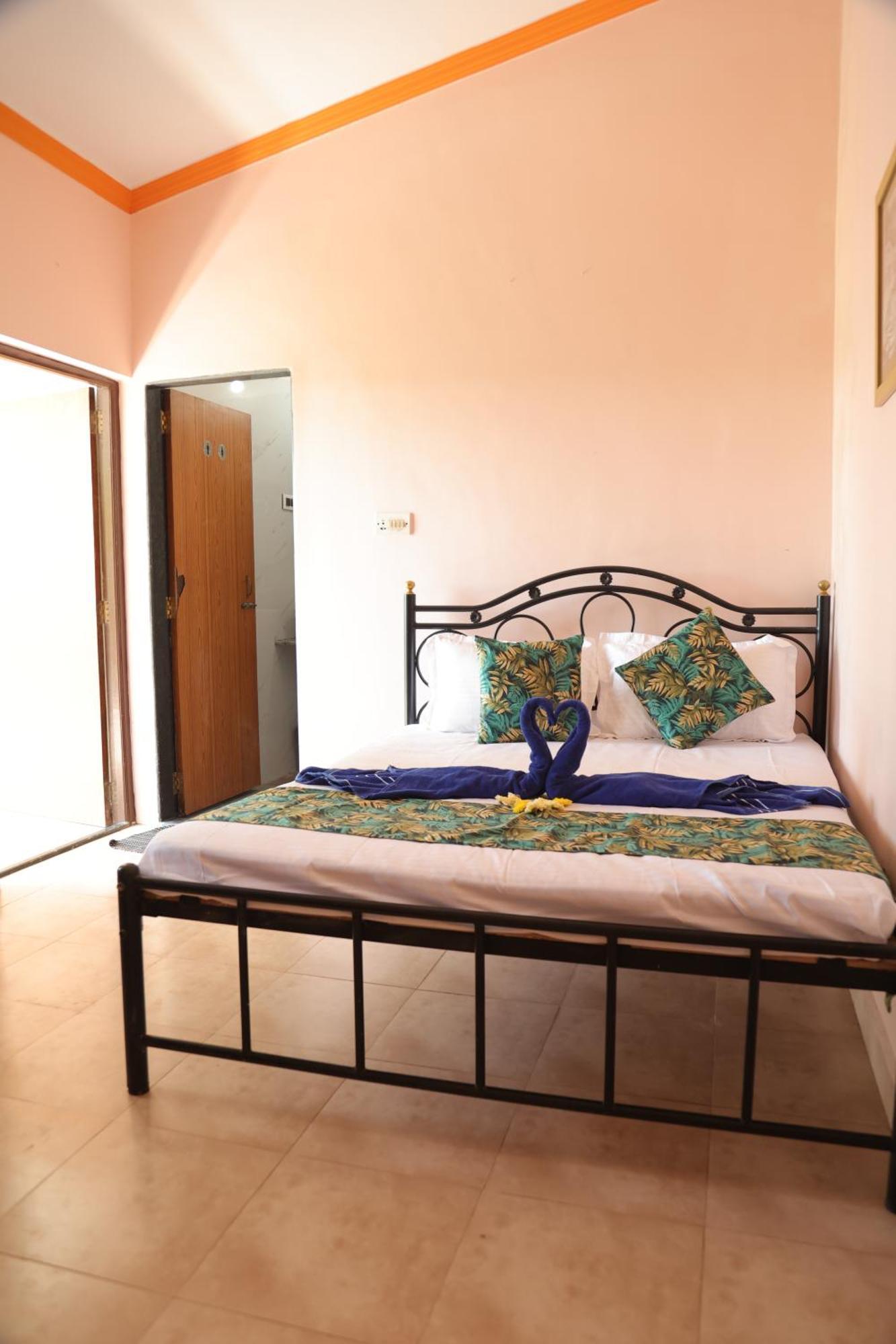 Bbn Serviced Apartment Калангут Екстер'єр фото